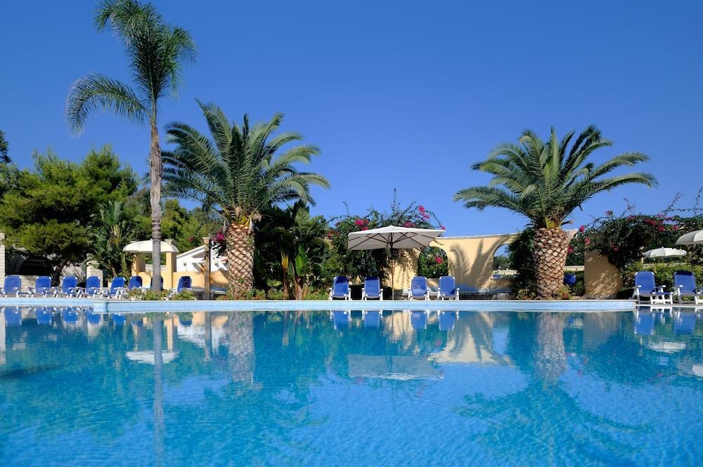 Hotel I Melograni Vieste Exterior photo