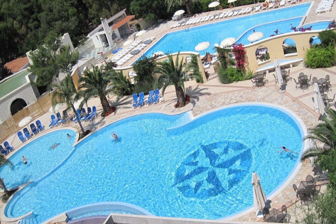 Hotel I Melograni Vieste Exterior photo